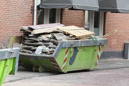 Dumpster pad cleaning protects business